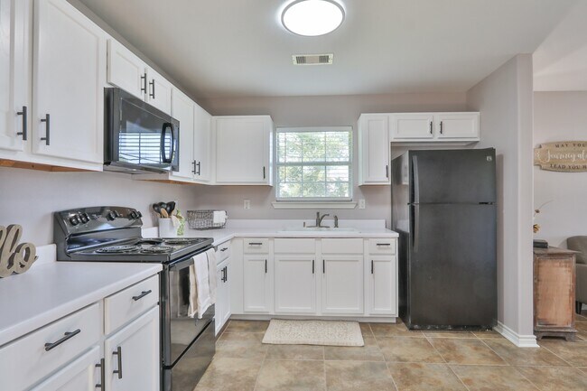 Building Photo - 4002 Avenue N 1/2