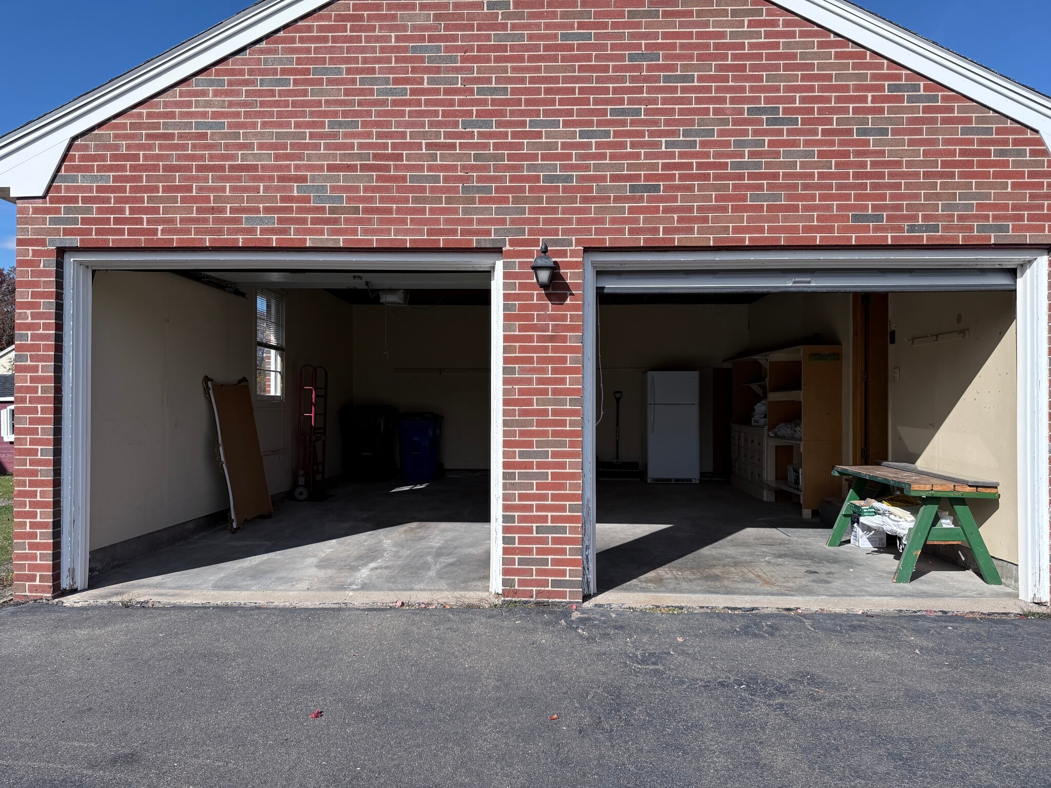 Building Photo - 42 Suffield St