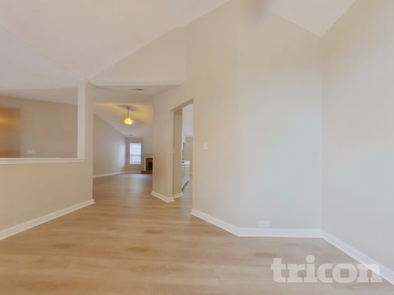 Building Photo - 7093 Springgrove Ct