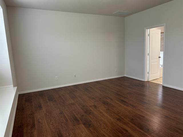 Building Photo - 2820 Cascade Cove Dr