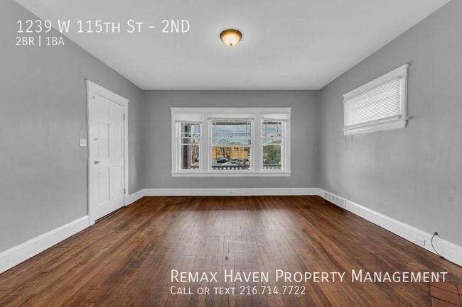 Building Photo - 1239 W 115th St