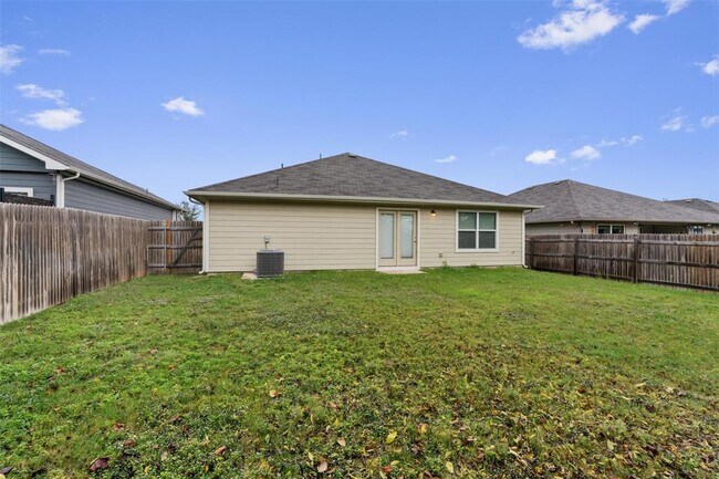 Building Photo - 500 Cassandra Dr