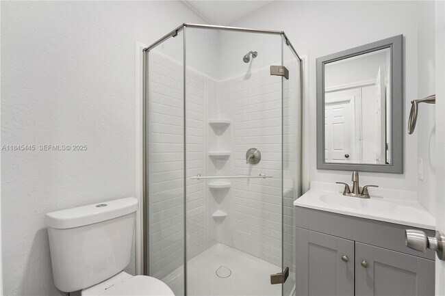 Building Photo - 2227 Cody St