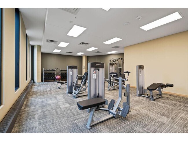 Building Photo - 1240 S 2nd St