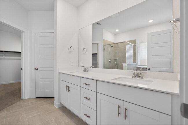 Building Photo - 17882 Stone Ter Ct