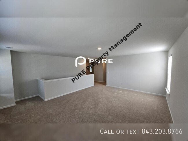 Building Photo - Downstairs Master - 5 BEDROOM HOME Berkele...