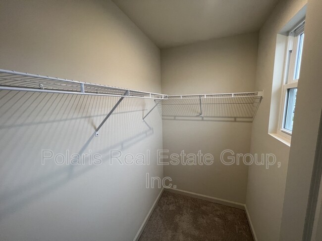 Building Photo - 14250 Tenbury Way