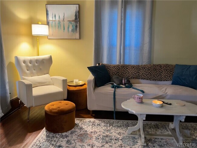 Building Photo - 18 Parkway St