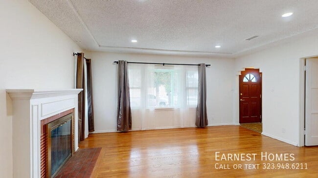 Building Photo - 8447 Wheatland Ave