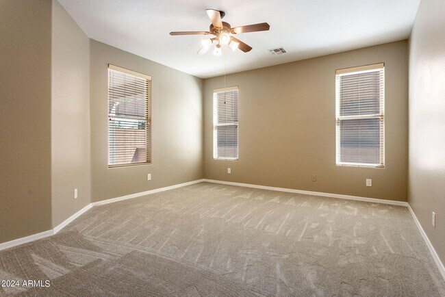 Building Photo - 30153 N 71st Dr