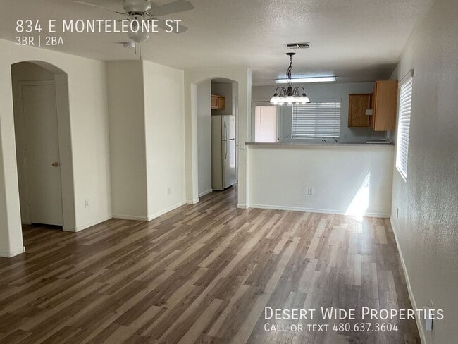 Building Photo - 834 E Monteleone St