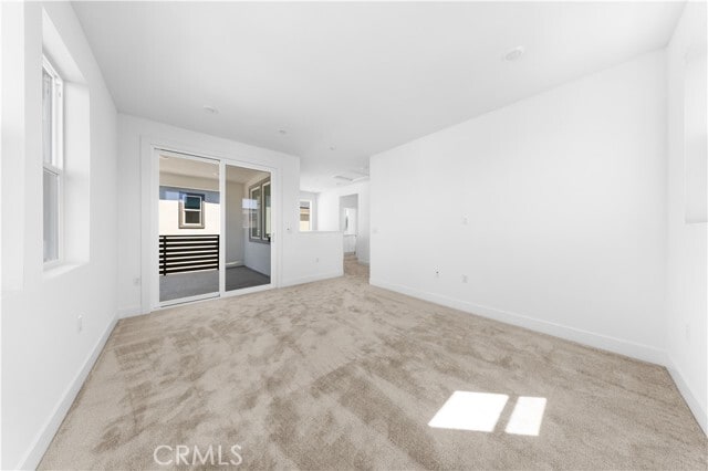 Building Photo - 353 Proctor