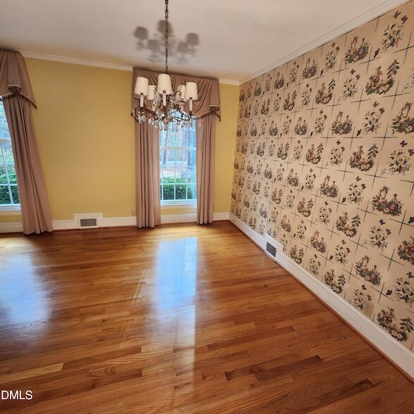 Building Photo - 744 Durham Rd