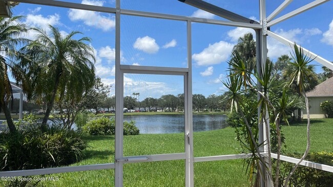 Building Photo - 2304 Addington Ct