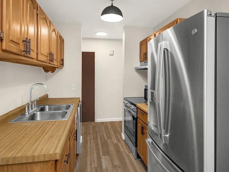 Building Photo - 12960 Nicollet Ave