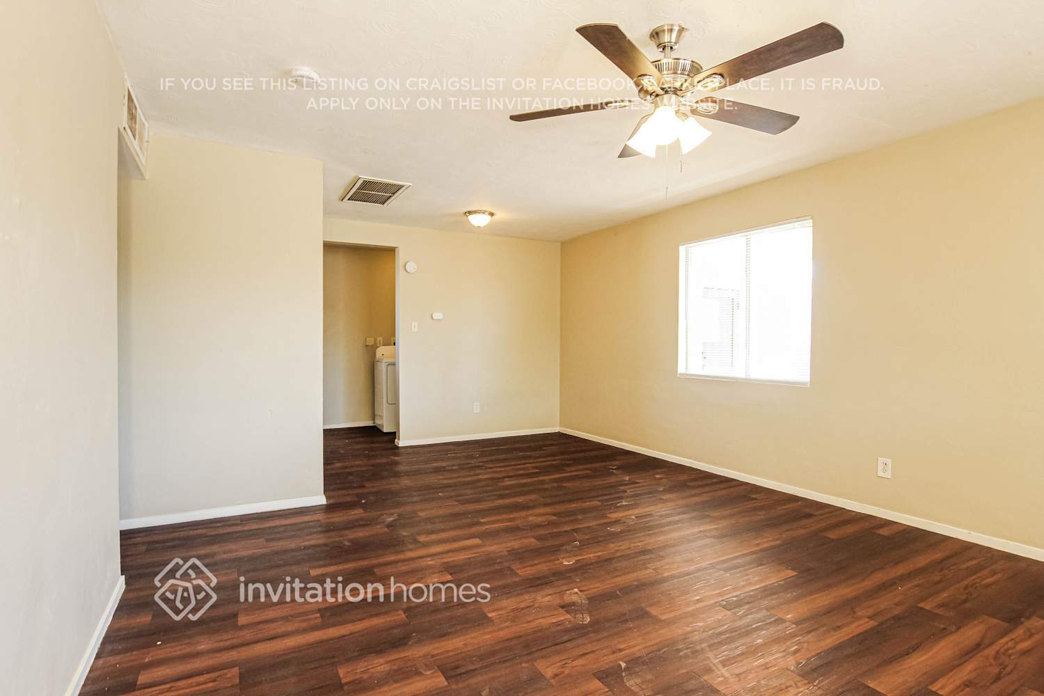 Building Photo - 2928 W San Juan Ave