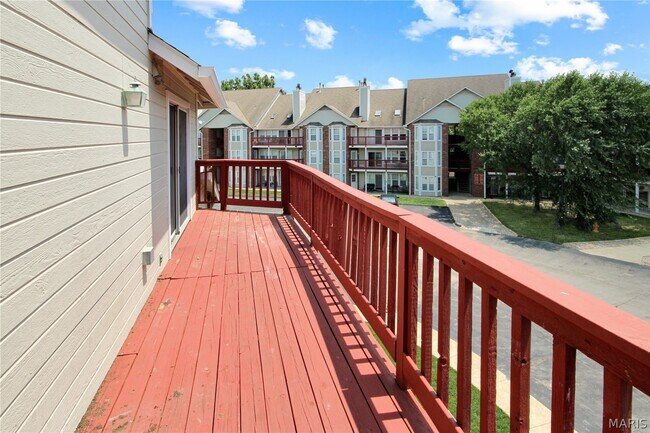 Building Photo - 338 Shirley Ridge Dr