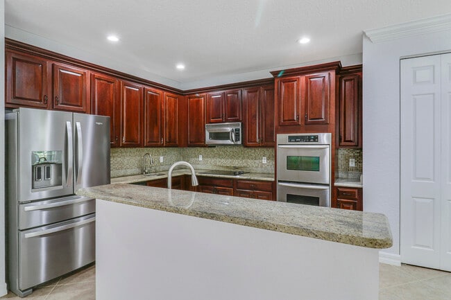 Building Photo - 112 Dunmore Dr