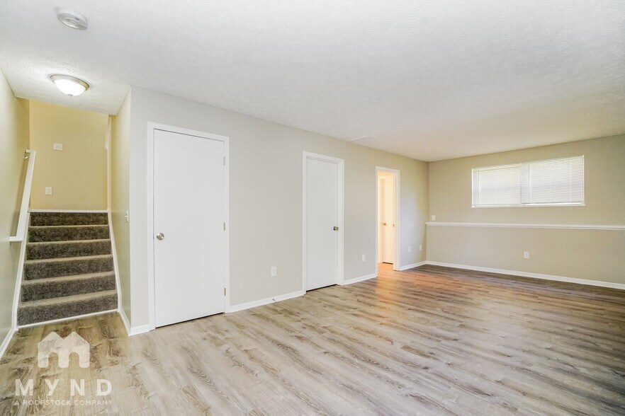 Building Photo - 1316 Winesap Dr