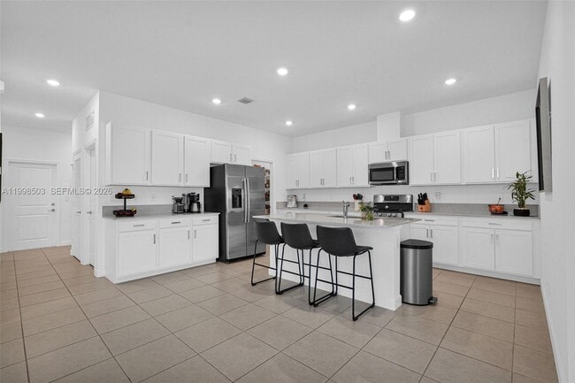 Building Photo - 1368 Haywagon Tr.