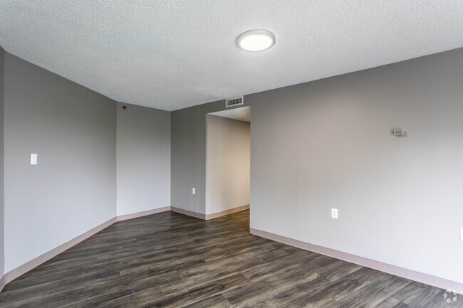 Unit B - 1 Br, 1 Ba - 730 SF - The Latitude Apartments