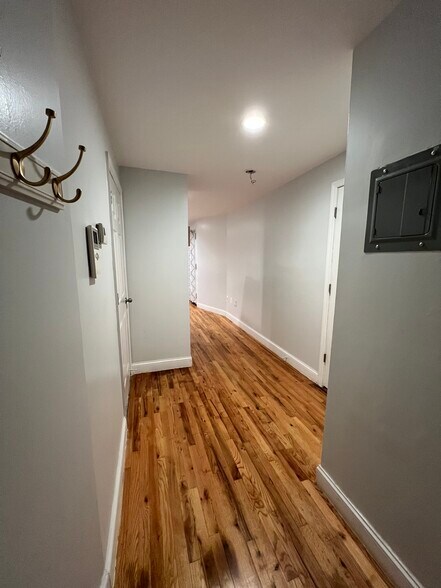 Building Photo - 507 W 173rd St