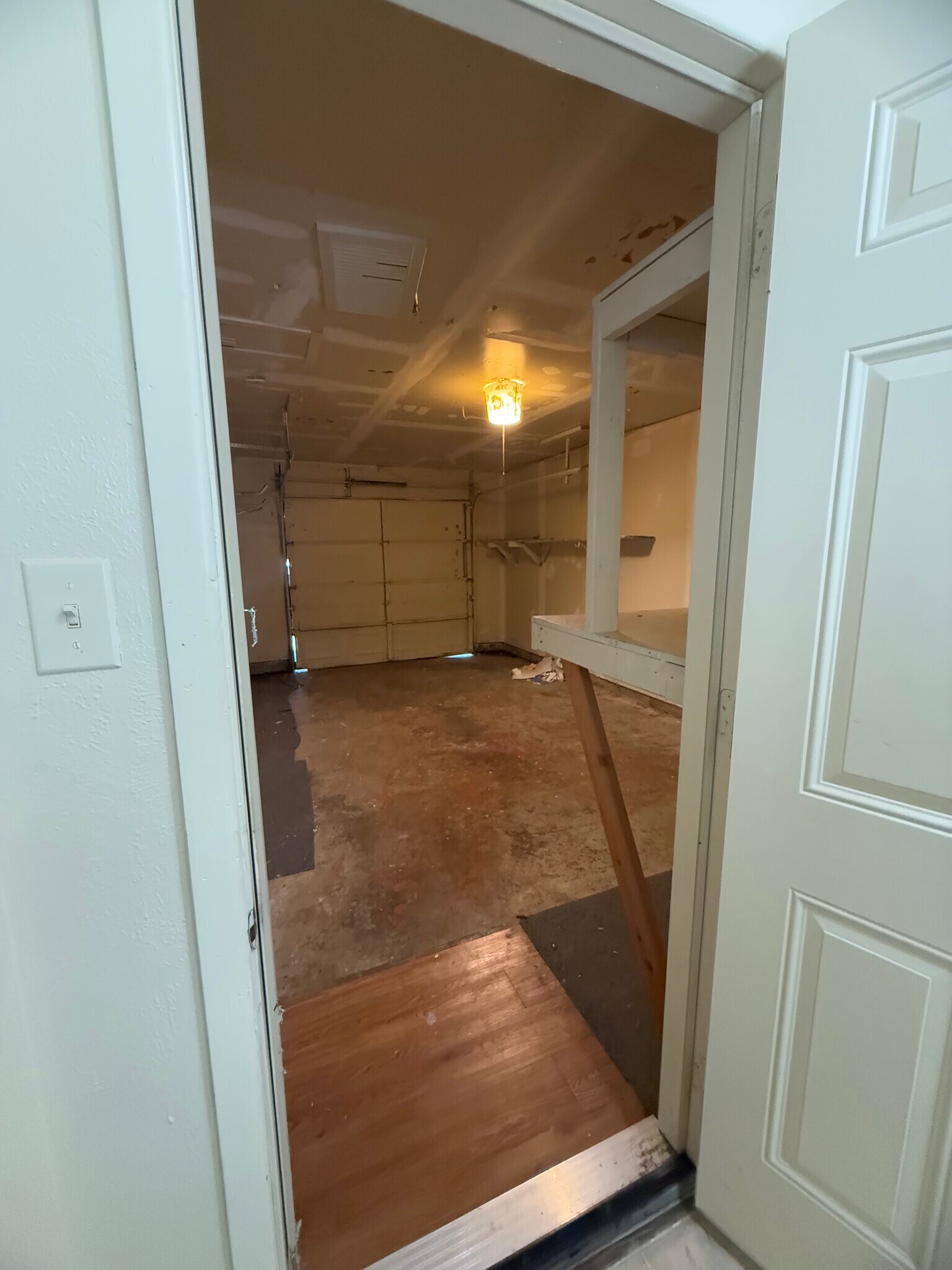 Building Photo - 3493 Country Club Rd