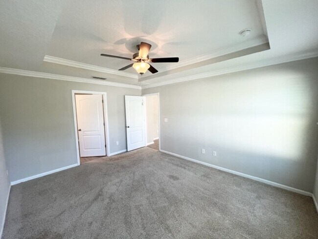 Building Photo - Introducing this stunning 4-bedroom, 2-bat...