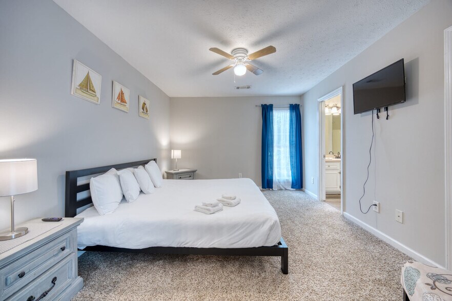 Building Photo - 4209 King Arthur Pl