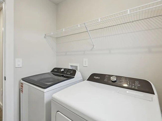Building Photo - 4232 Skyridge Dr