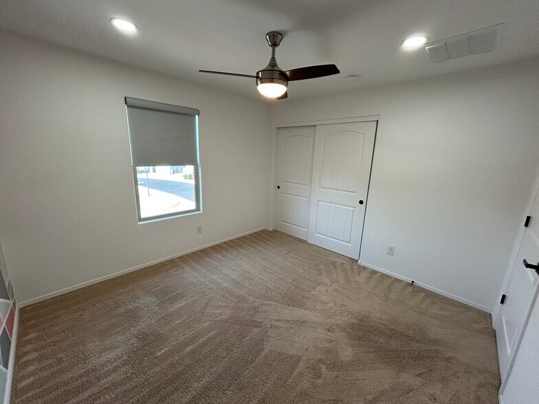 Building Photo - 2323 E Harwell Rd