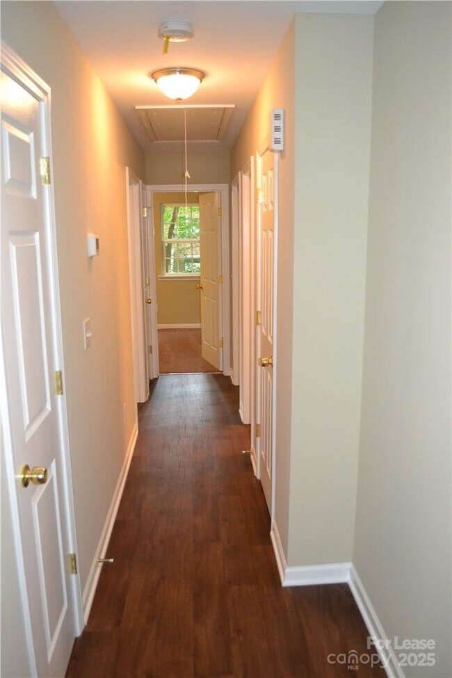 Building Photo - 2919 Archdale Dr