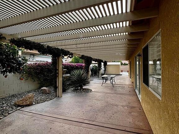 Building Photo - 78663 Como Ct