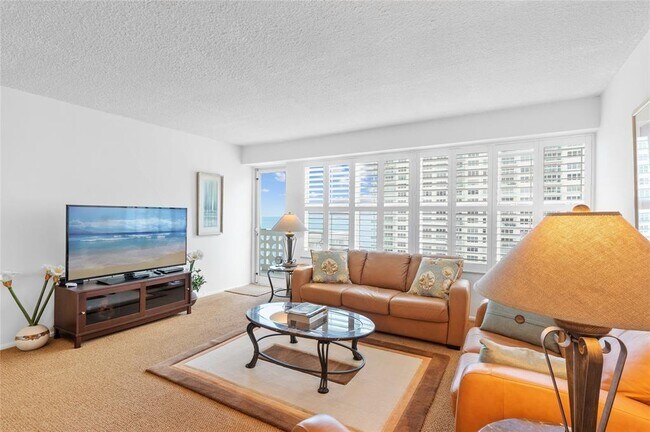 Building Photo - 4010 Galt Ocean Dr