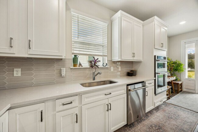 Building Photo - Stunning Wildlight Home with Designer Upgrades & Resort-Style Amenities