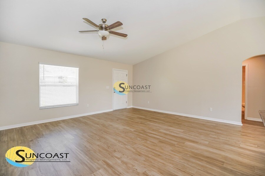 Building Photo - 3575 SW 173rd Place Rd