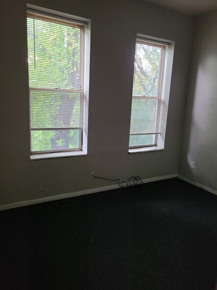 Building Photo - 4317 N 19th St