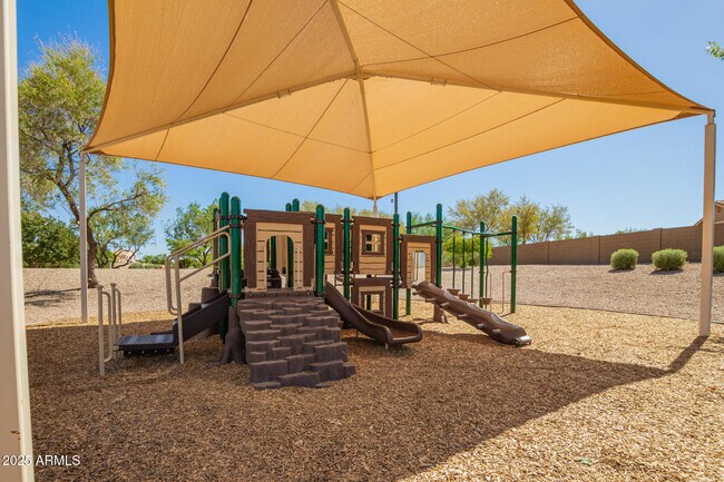 Building Photo - 40249 N Cassara Dr