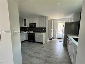 Building Photo - 7417 SW 31st St