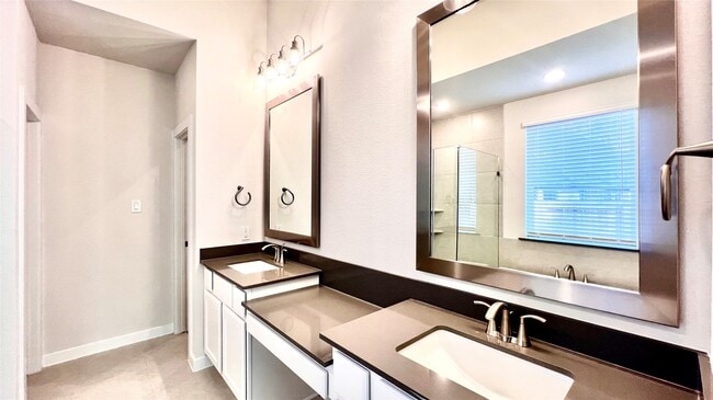 Building Photo - 212 Milas Cv