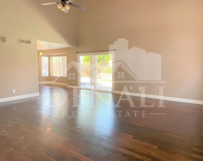 Building Photo - 3602 E Windmere Dr