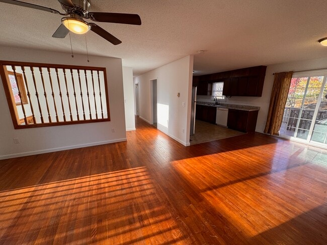 Building Photo - 194 Virgo Dr