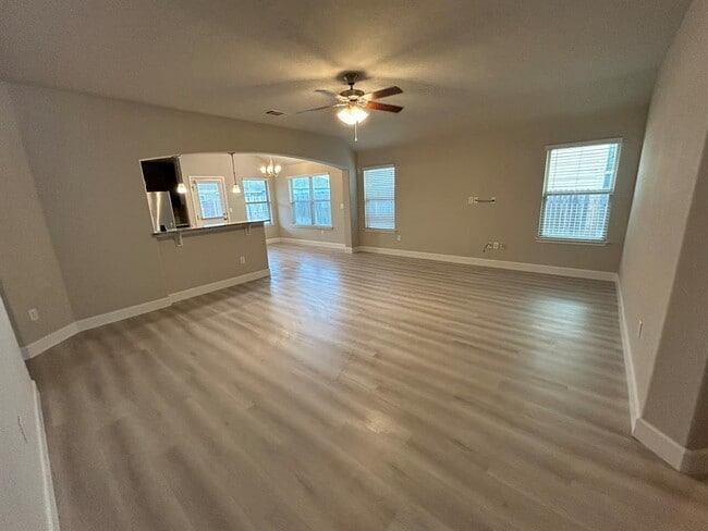 Building Photo - 197 Limerick Rd