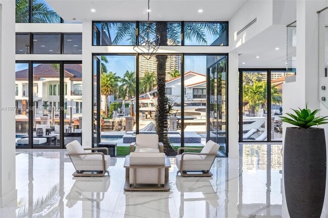 Building Photo - 3367 NE 168th St