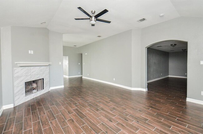 Building Photo - 21523 Ivory Gate Ln