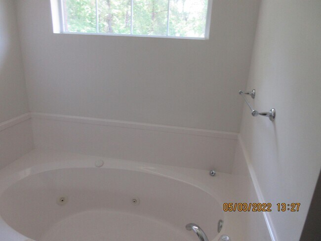 Building Photo - 8889 Augusta Ct