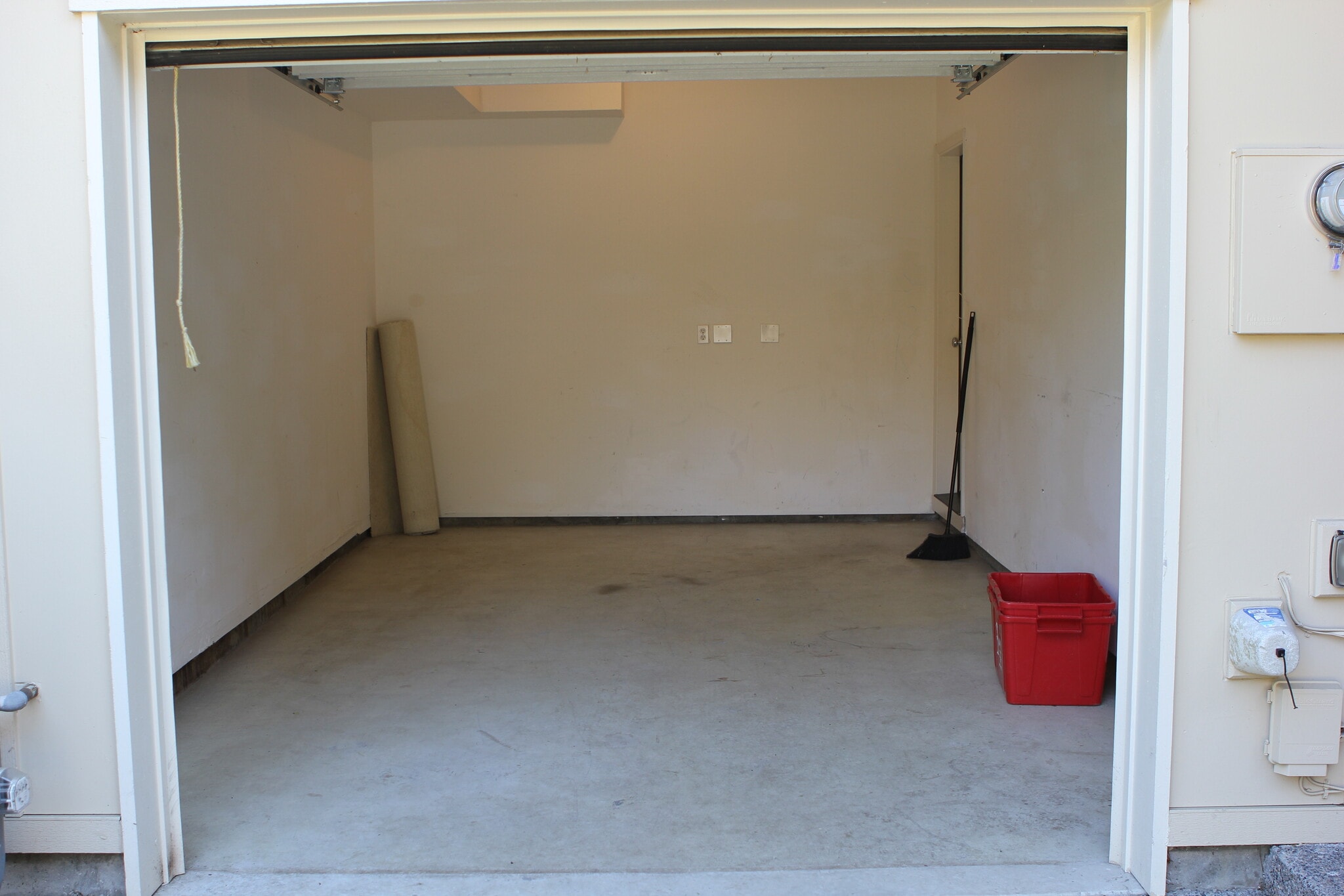 Garage - 17234 SW Pleasanton Ln