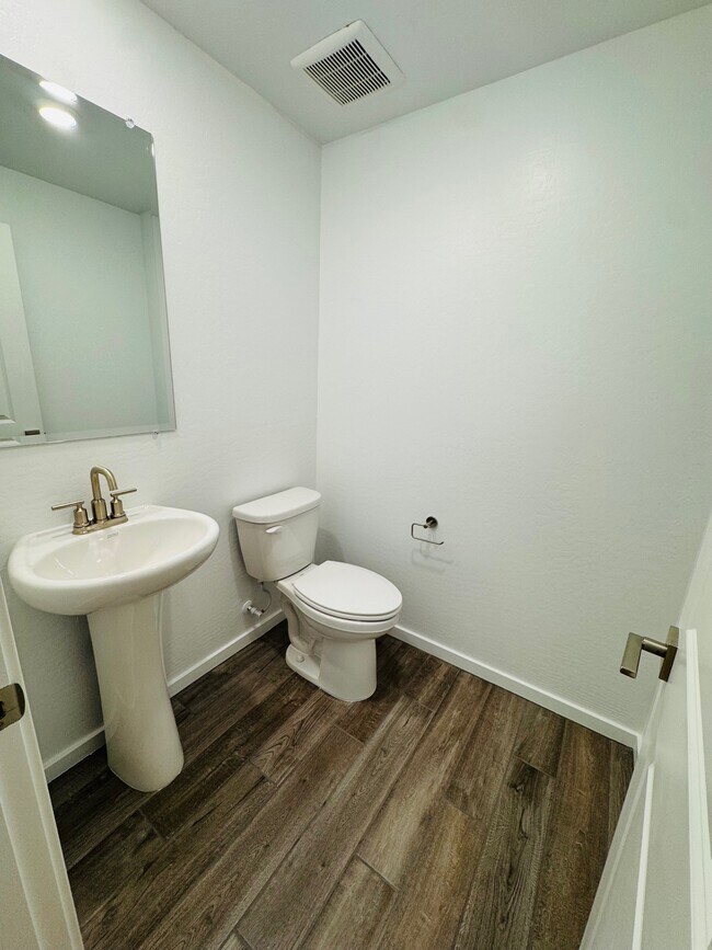 Building Photo - 26408 N 24th Gln