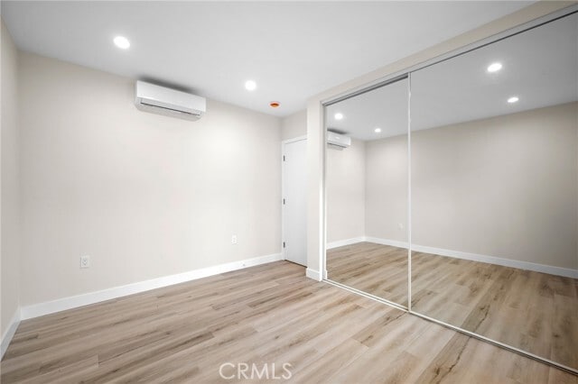 Building Photo - 417 Riverdale Dr