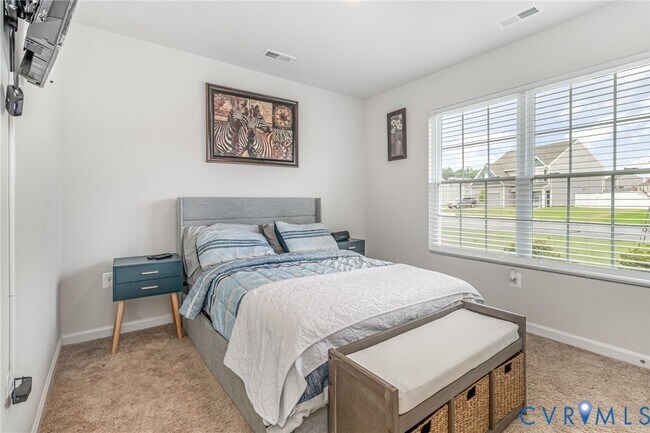 Building Photo - 7903 Honeybee Ct
